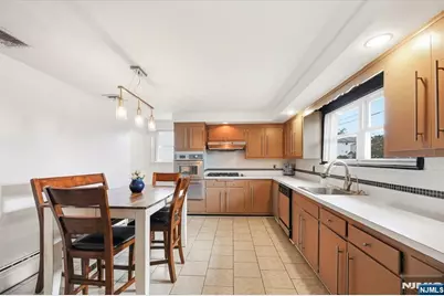 58 Grove Street, South Hackensack Township, NJ 07606 - Photo 10