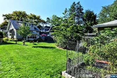85 Buena Vista Avenue, Hawthorne, NJ 07506 - Photo 32
