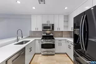 48 Park Street 517, Montclair, NJ 07042 - Photo 16