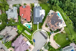 4 Crescent Ct, Fort Lee, NJ 07024 - Photo 4