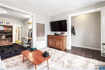 270 Goldsmith Avenue, Newark, NJ 07112 - Photo 4