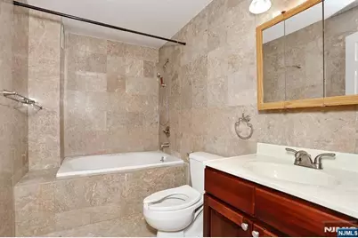 770 Anderson Avenue 18K #18K, Cliffside Park, NJ 07010 - Photo 30