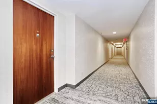 770 Anderson Ave 18K, Cliffside Park, NJ 07010 - Photo 4