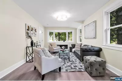 209 Michigan Avenue, Kenilworth, NJ 07033 - Photo 4