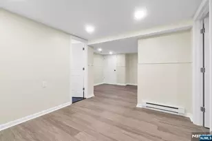 209 Michigan Ave, Kenilworth, NJ 07033 - Photo 24