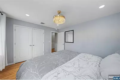 631 Oak Avenue, Saddle Brook Township, NJ 07663 - Photo 36