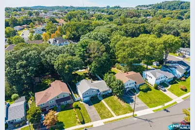 35 Bender Drive, Clifton, NJ 07013 - Photo 36