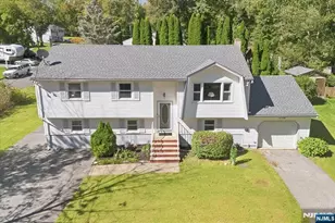 7 Paradise Trail, Vernon, NJ 07460 - Photo 1