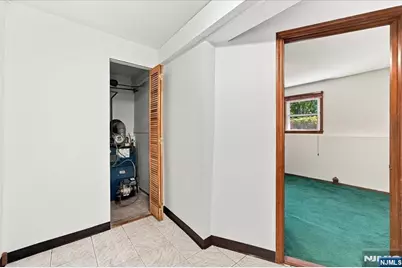 7 Paradise Trail, Vernon, NJ 07460 - Photo 32