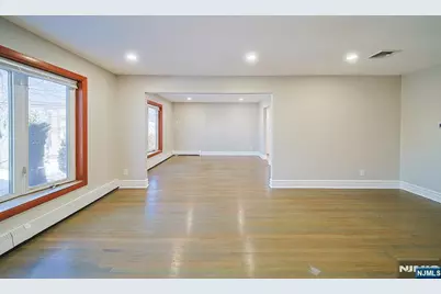 2460 1st Street 1 #1, Fort Lee, NJ 07024 - Photo 4
