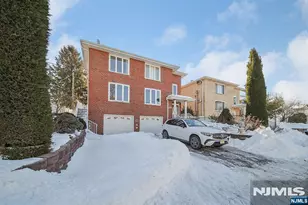 2460 1st Street 1, Fort Lee, NJ 07024 - Photo 2