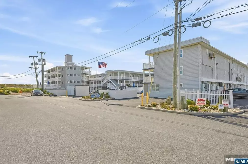1 2nd Ave 8 #8, Seaside Heights, NJ 08751 - MLS 26035096