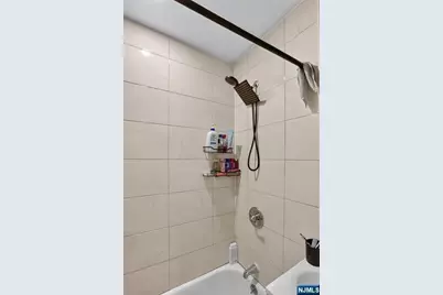 160 Fulton Avenue, Jersey City, NJ 07305 - Photo 26