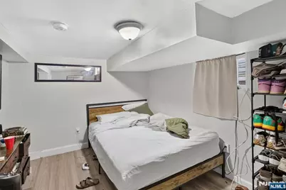 160 Fulton Avenue, Jersey City, NJ 07305 - Photo 22