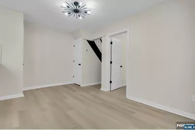263 Sanford Street, East Orange, NJ 07018 - Photo 12