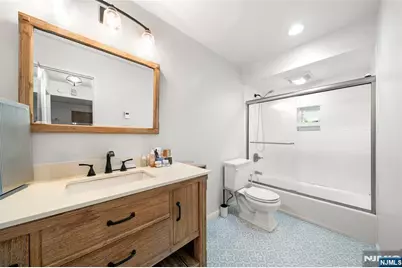 460 Liberty Street 105 #105, Little Ferry, NJ 07643 - Photo 14