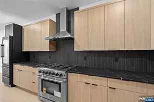 704 Chestnut Street A, Secaucus, NJ 07094 - Photo 6