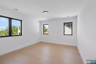 704 Chestnut Street A, Secaucus, NJ 07094 - Photo 24