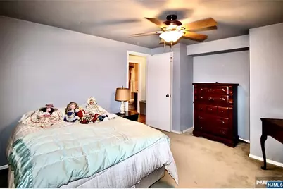 25-01 Romaine, Fair Lawn, NJ 07410 - Photo 6
