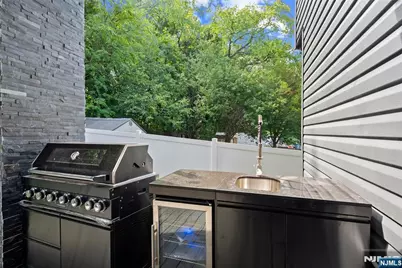 704 Chestnut Street B #B, Secaucus, NJ 07094 - Photo 42