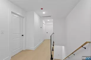 704 Chestnut Street B, Secaucus, NJ 07094 - Photo 14