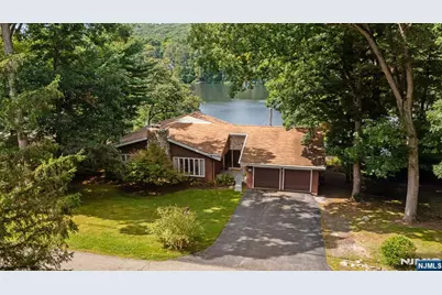 158 Kitchell Lake Drive, West Milford, NJ 07480 - Photo 2