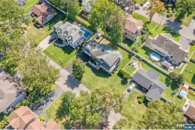 220 Concord Drive, Paramus, NJ 07652 - Photo 34