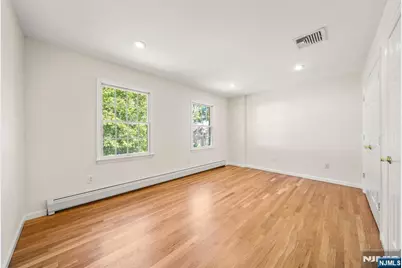 220 Concord Drive, Paramus, NJ 07652 - Photo 26