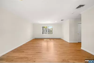 220 Concord Drive, Paramus, NJ 07652 - Photo 18
