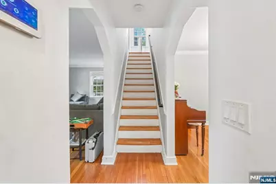 467 Voorhees Street, Englewood, NJ 07631 - Photo 2