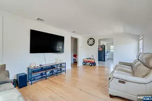 8-83 Henderson Blvd, Fair Lawn, NJ 07410 - Photo 32