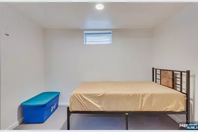 8-83 Henderson Boulevard, Fair Lawn, NJ 07410 - Photo 48