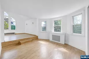 816 Pascack Rd, Paramus, NJ 07652 - Photo 12
