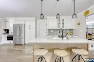 65 Forsythia Ln, Paramus, NJ 07652 - Photo 4
