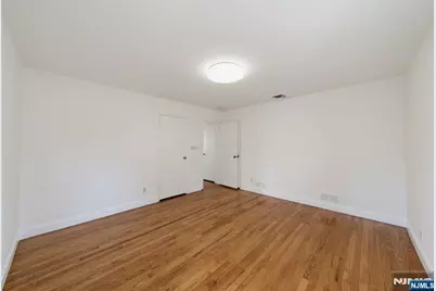 495 Bluff Road, Fort Lee, NJ 07024 - Photo 14