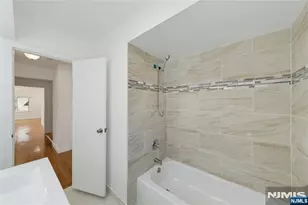 495 Bluff Rd, Fort Lee, NJ 07024 - Photo 20