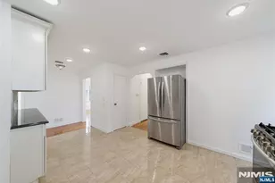 495 Bluff Rd, Fort Lee, NJ 07024 - Photo 6