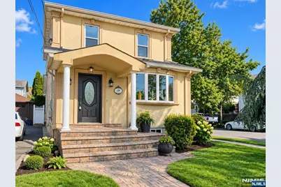 29 Devon Street, North Arlington, NJ 07031 - Photo 2