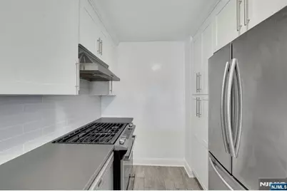 1203 River Road 4D #4D, Edgewater, NJ 07020 - Photo 8