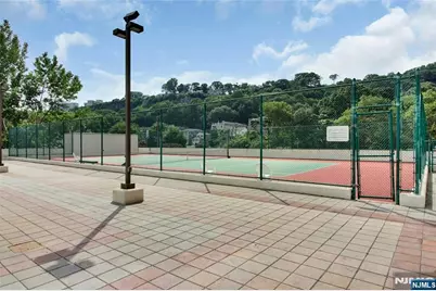 1203 River Road 4D #4D, Edgewater, NJ 07020 - Photo 18
