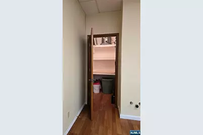 14 Brinkerhoff Avenue, Palisades Park, NJ 07650 - Photo 6