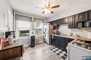 47 27th St, Bayonne, NJ 07002 - Photo 18