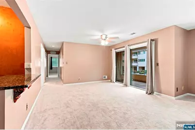 50 Lindsley Road 21 #21, Cedar Grove, NJ 07009 - Photo 10