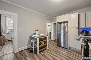 84 Westervelt Pl, Lodi, NJ 07644 - Photo 4