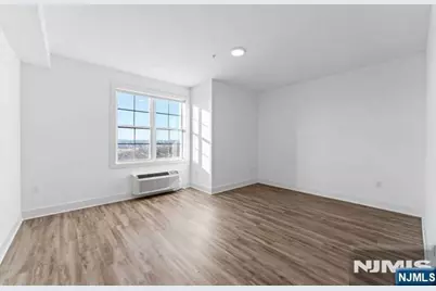 520 Cliff Street 526 #526, Fairview, NJ 07022 - Photo 6
