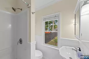31 Wanamaker Ave 1, Waldwick, NJ 07463 - Photo 34