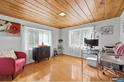 136 Van Buskirk, Teaneck Township, NJ 07666 - Photo 20