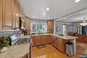 136 Van Buskirk, Teaneck Township, NJ 07666 - Photo 16