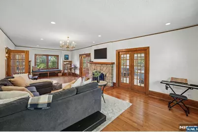 157 Sussex Road, Tenafly, NJ 07670 - Photo 8