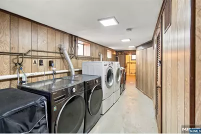 507 Beardsley Avenue, Bloomfield, NJ 07003 - Photo 14